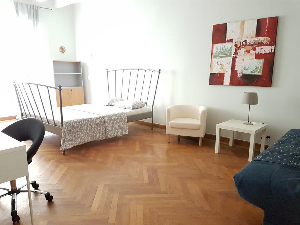 Errathens Pine Red And Taupe - Athens Center Διαμέρισμα Εξωτερικό φωτογραφία