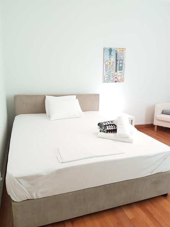 Errathens Pine Red And Taupe - Athens Center Διαμέρισμα Εξωτερικό φωτογραφία