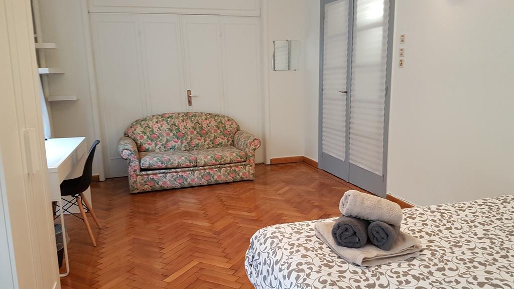Errathens Pine Red And Taupe - Athens Center Διαμέρισμα Εξωτερικό φωτογραφία